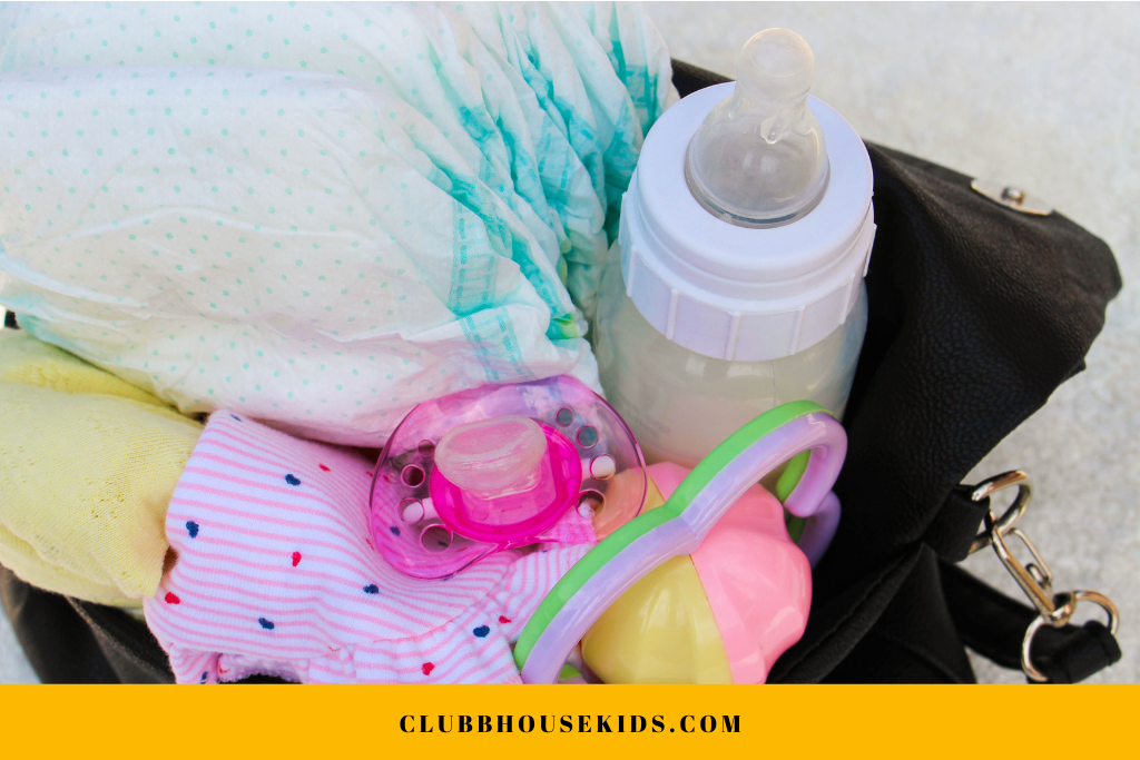 What to put in a diaper bag